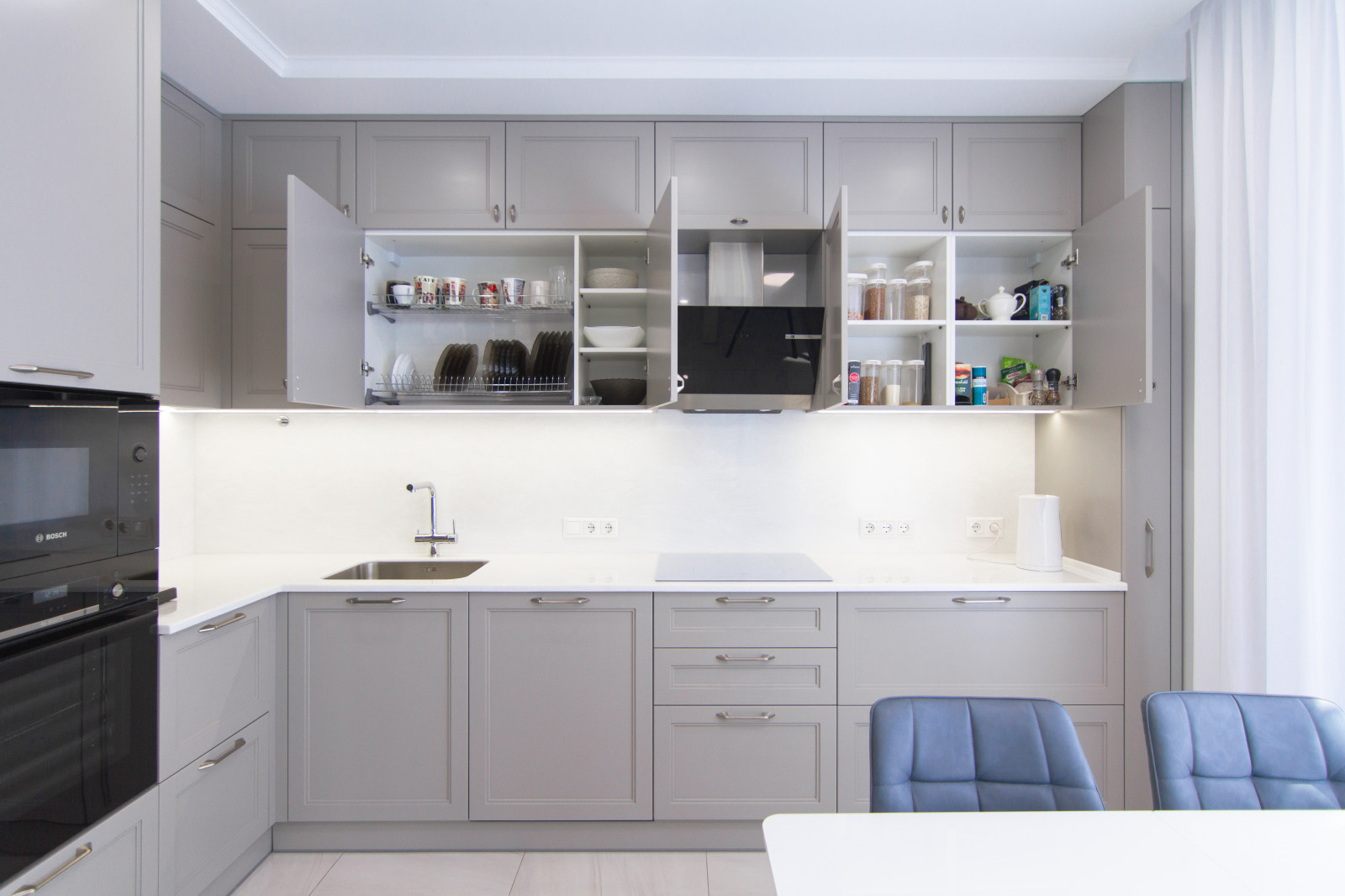 Неоклассика в нежно-кофейном цвете