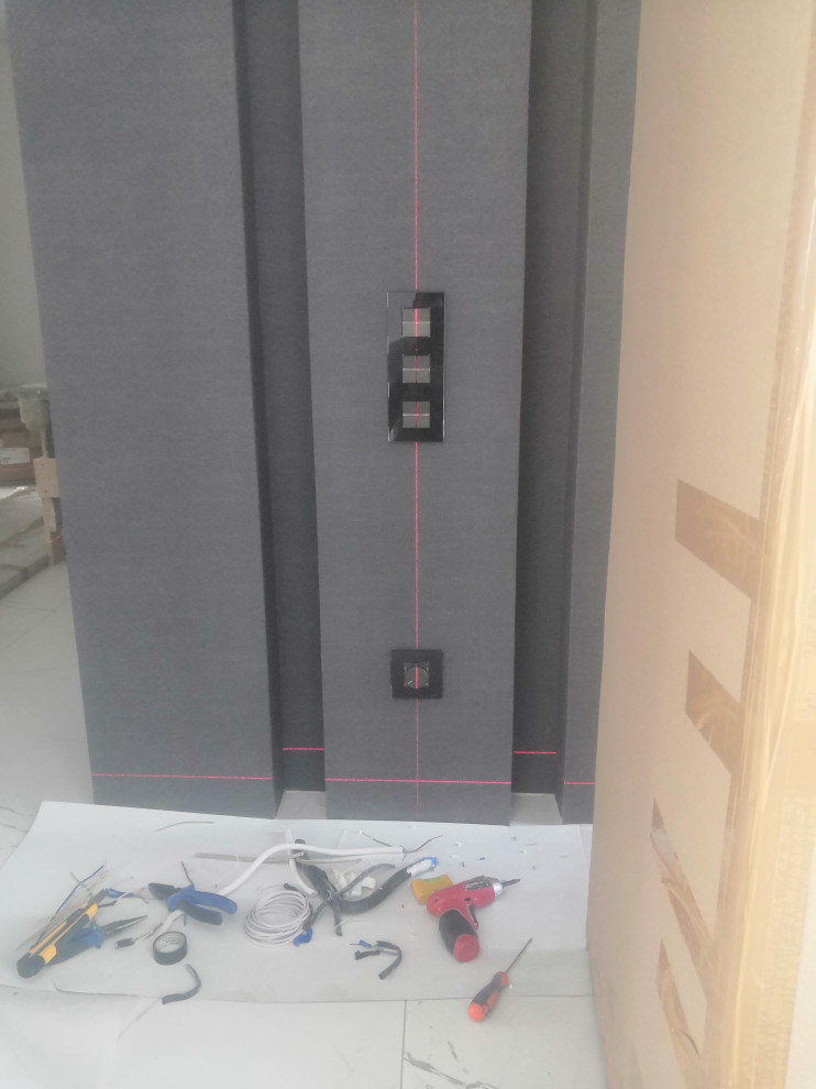 Обложка проекта: встроенная трековая система освещения