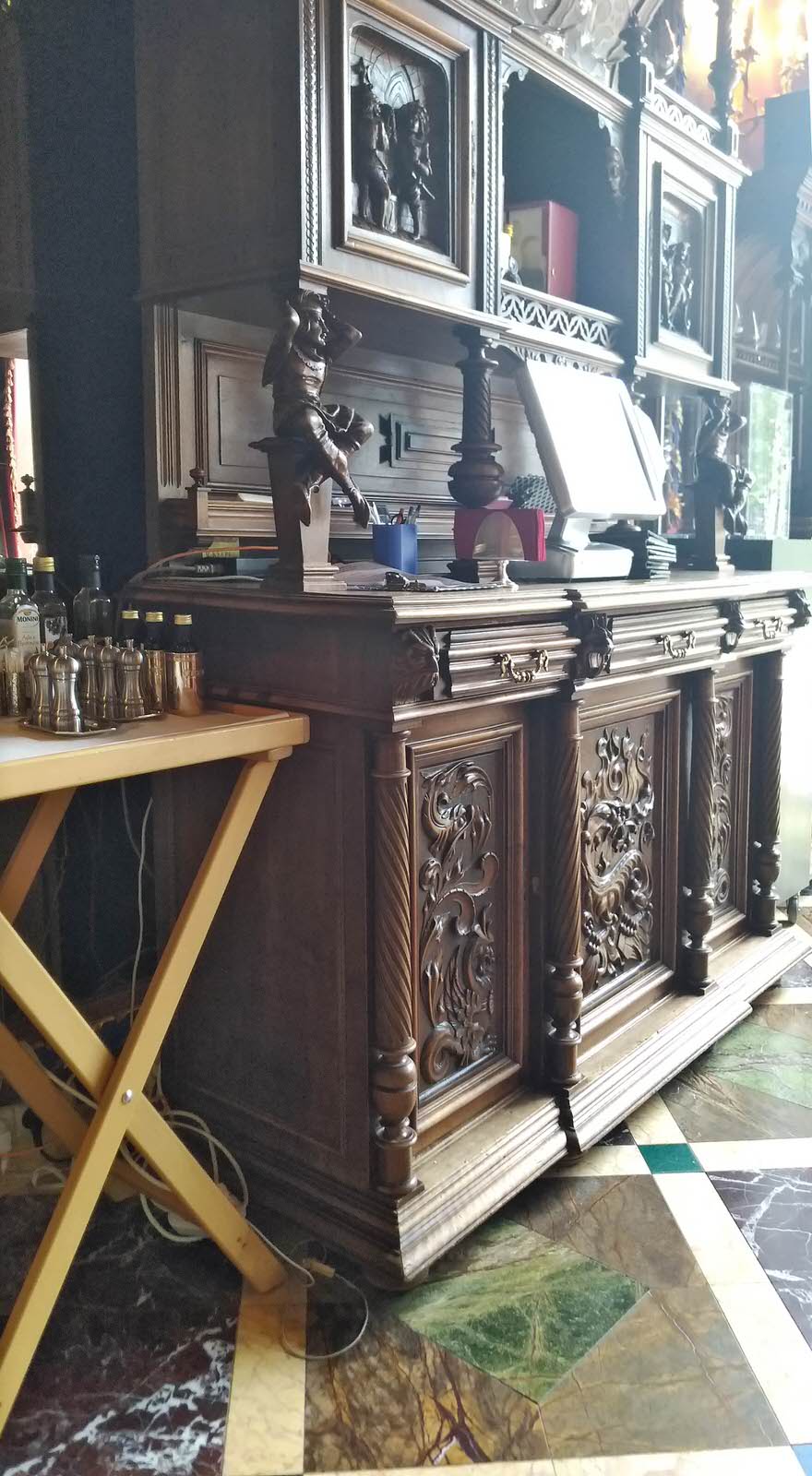 Винный погреб