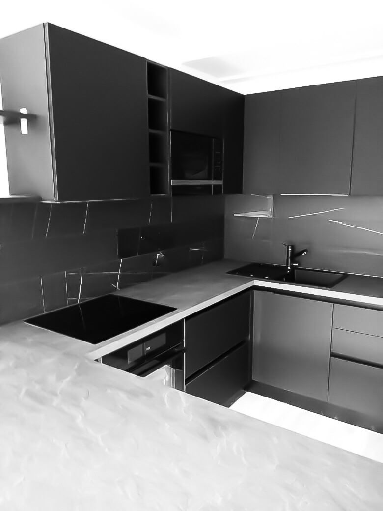 Обложка проекта: Брутальная студия для молодого человека