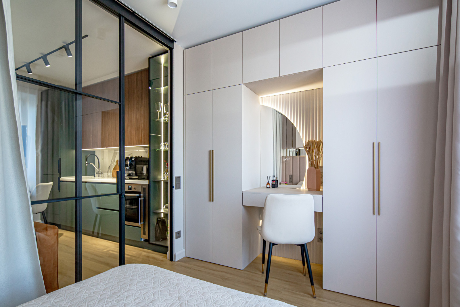 Квартира 40 кв.м ЖК Амурский парк (Кухня)