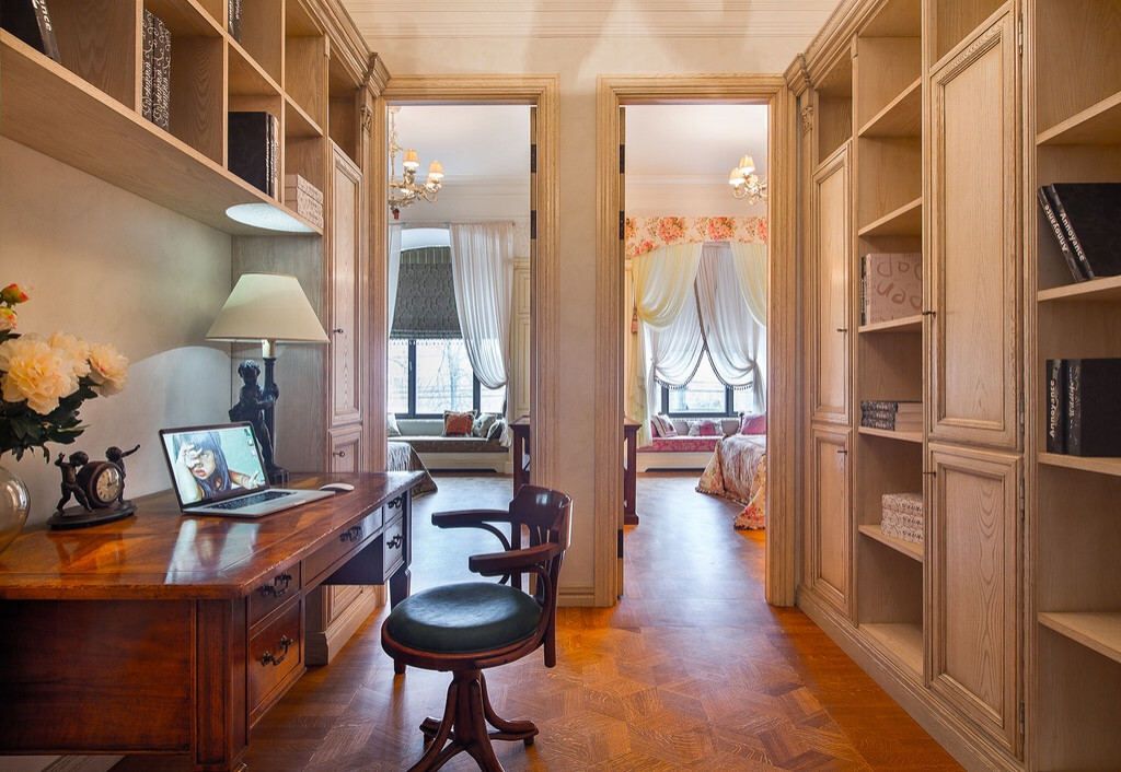 Продолжение истории.........