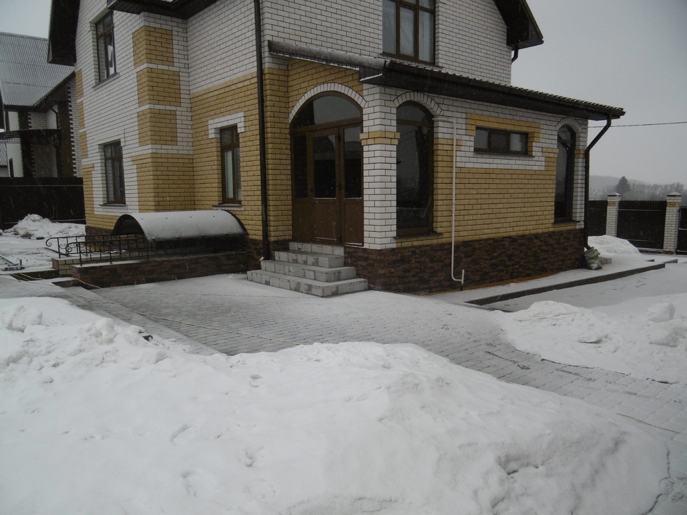 Квартиры и коттеджи