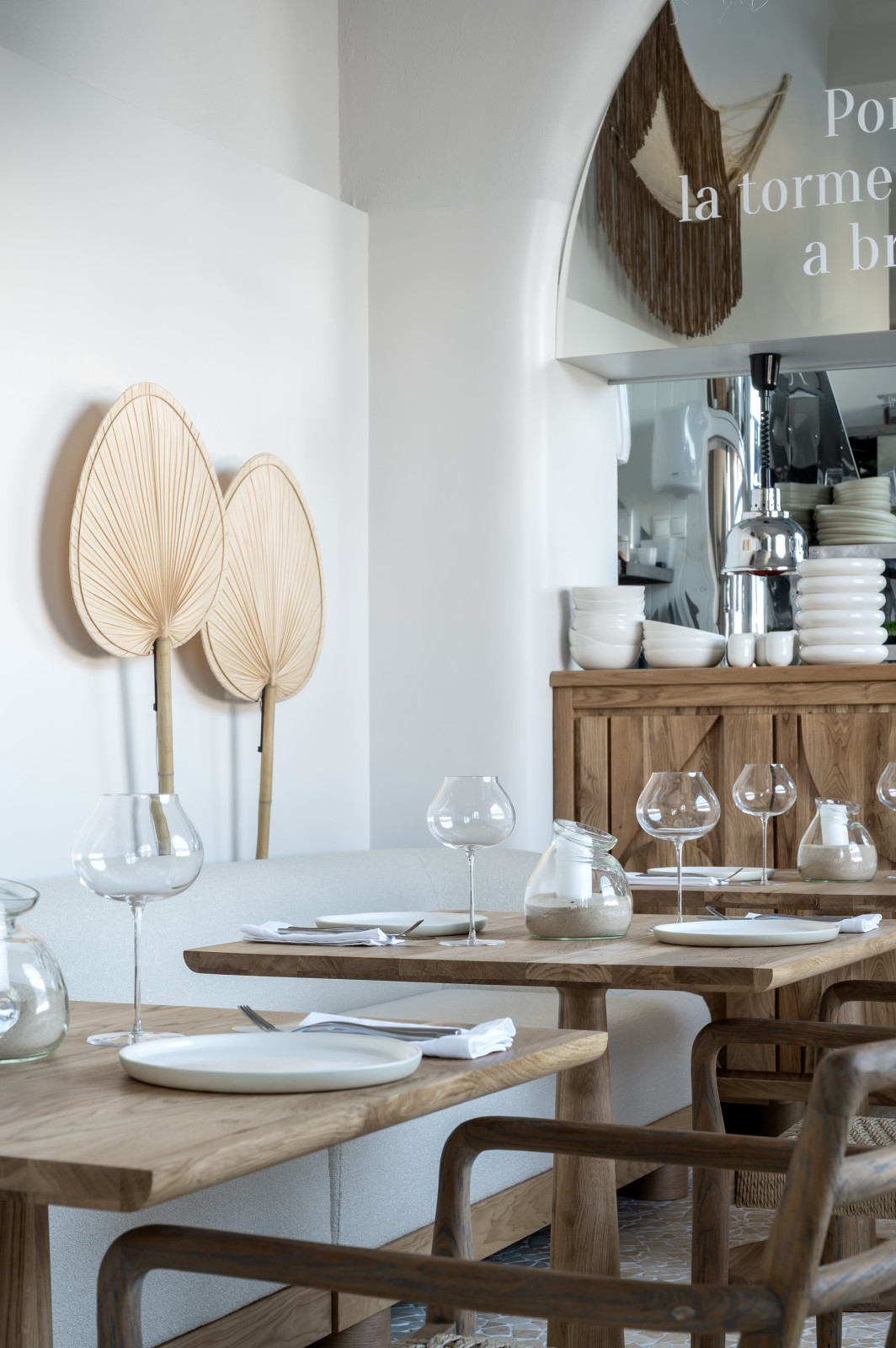 Обложка проекта: neo bistro MARTINEZ/MIRAMAR