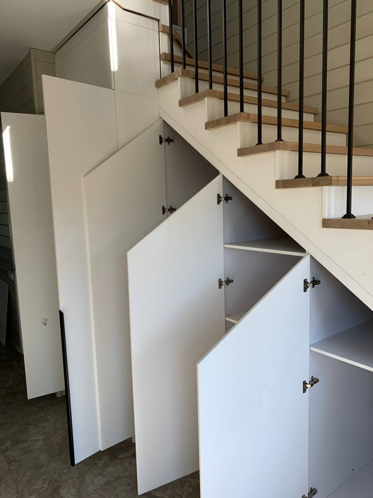 Распашные шкафы