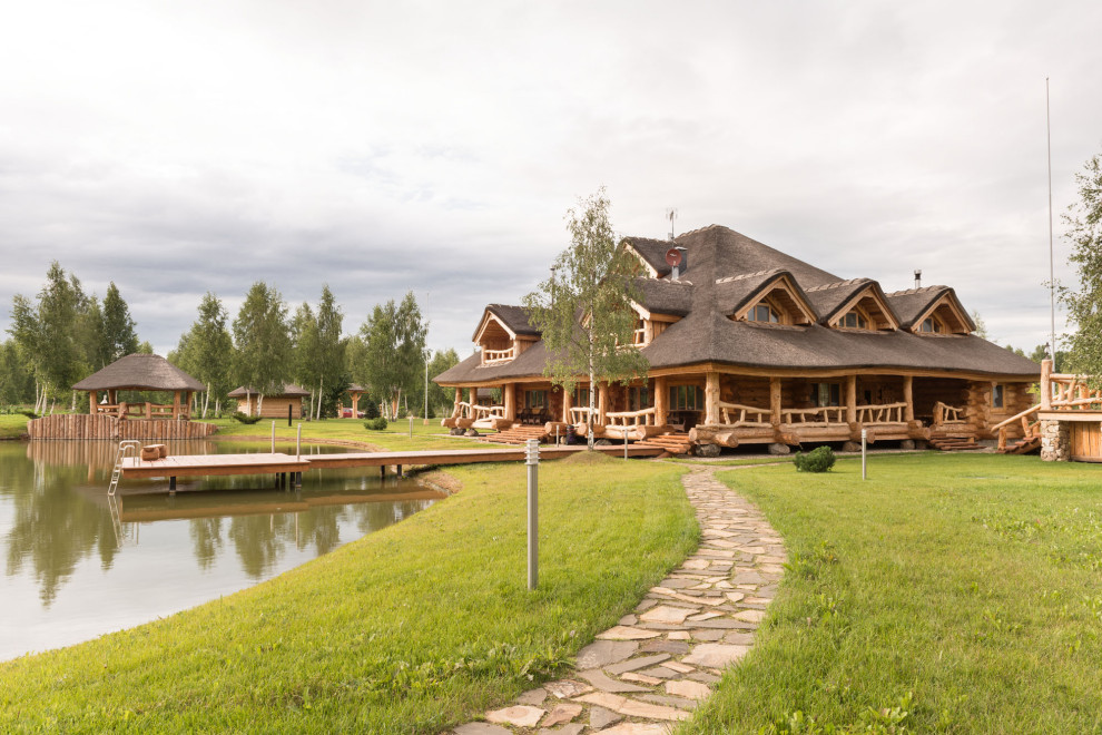 Дом в рустикальном стиле