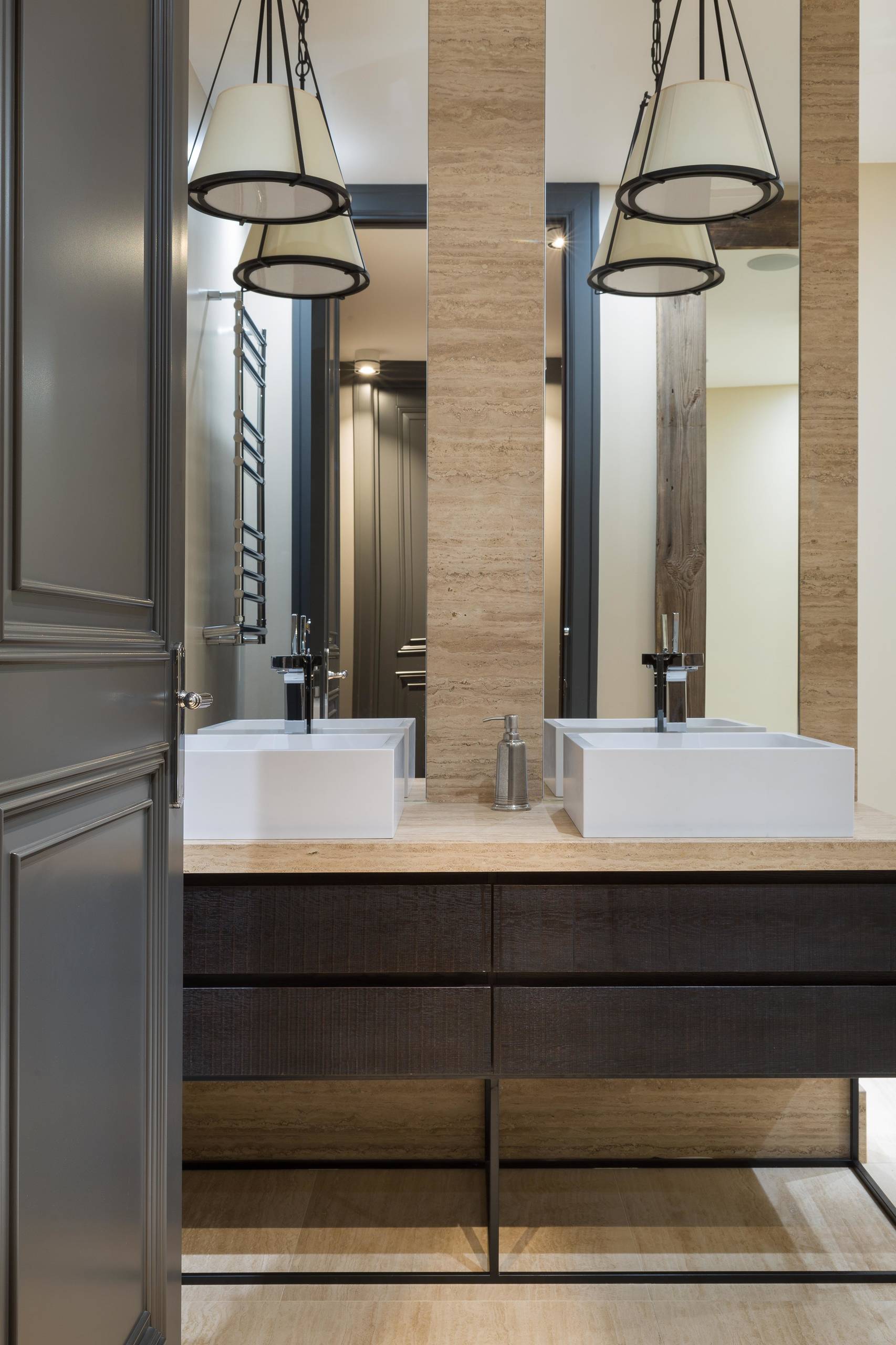 Houzz тур: Квартира с деревянными ставнями в центре Москвы