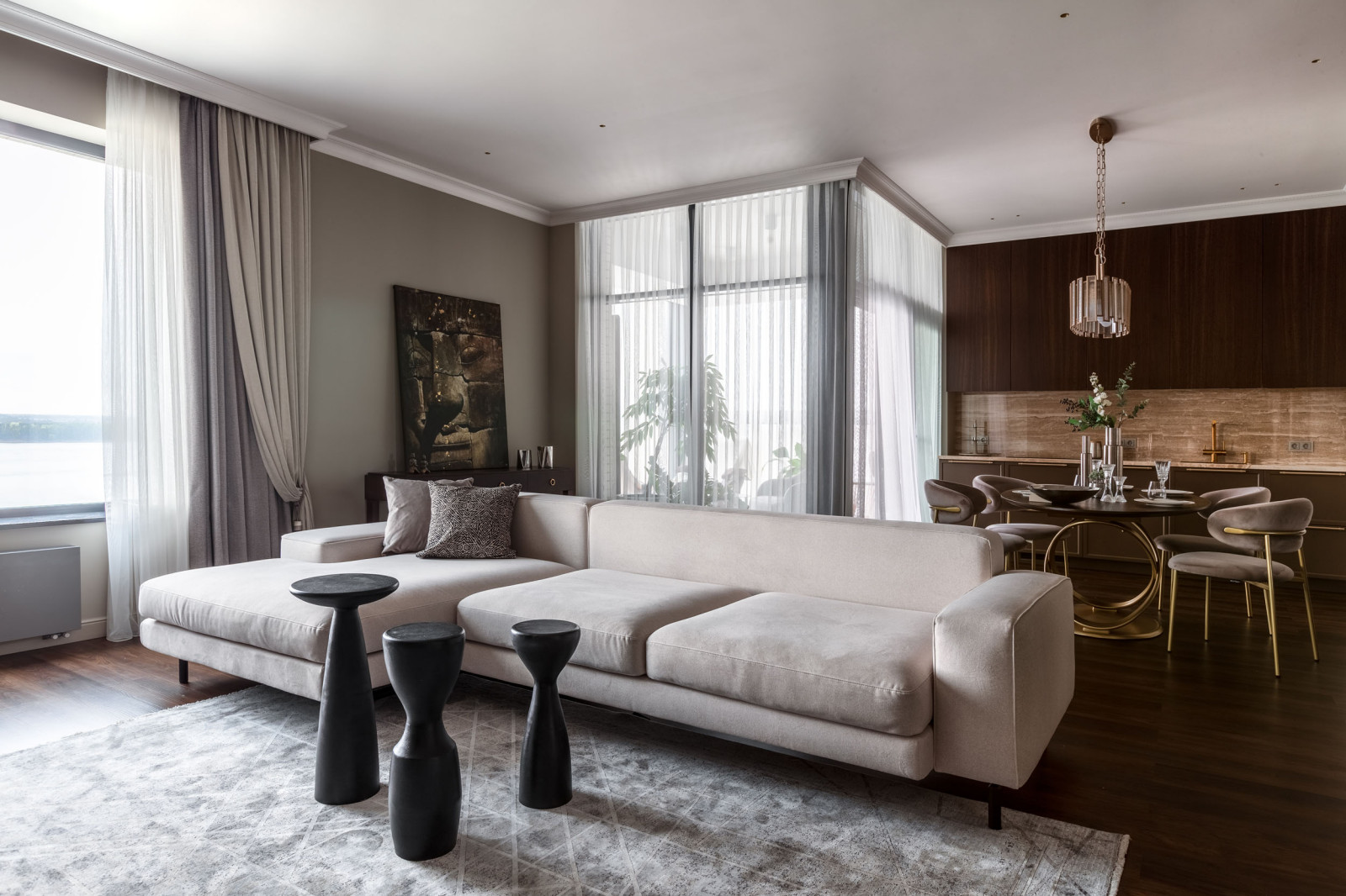 Обложка проекта: project FLORA & FAUNA / Novosibirsk, Russia by @ambience_buro