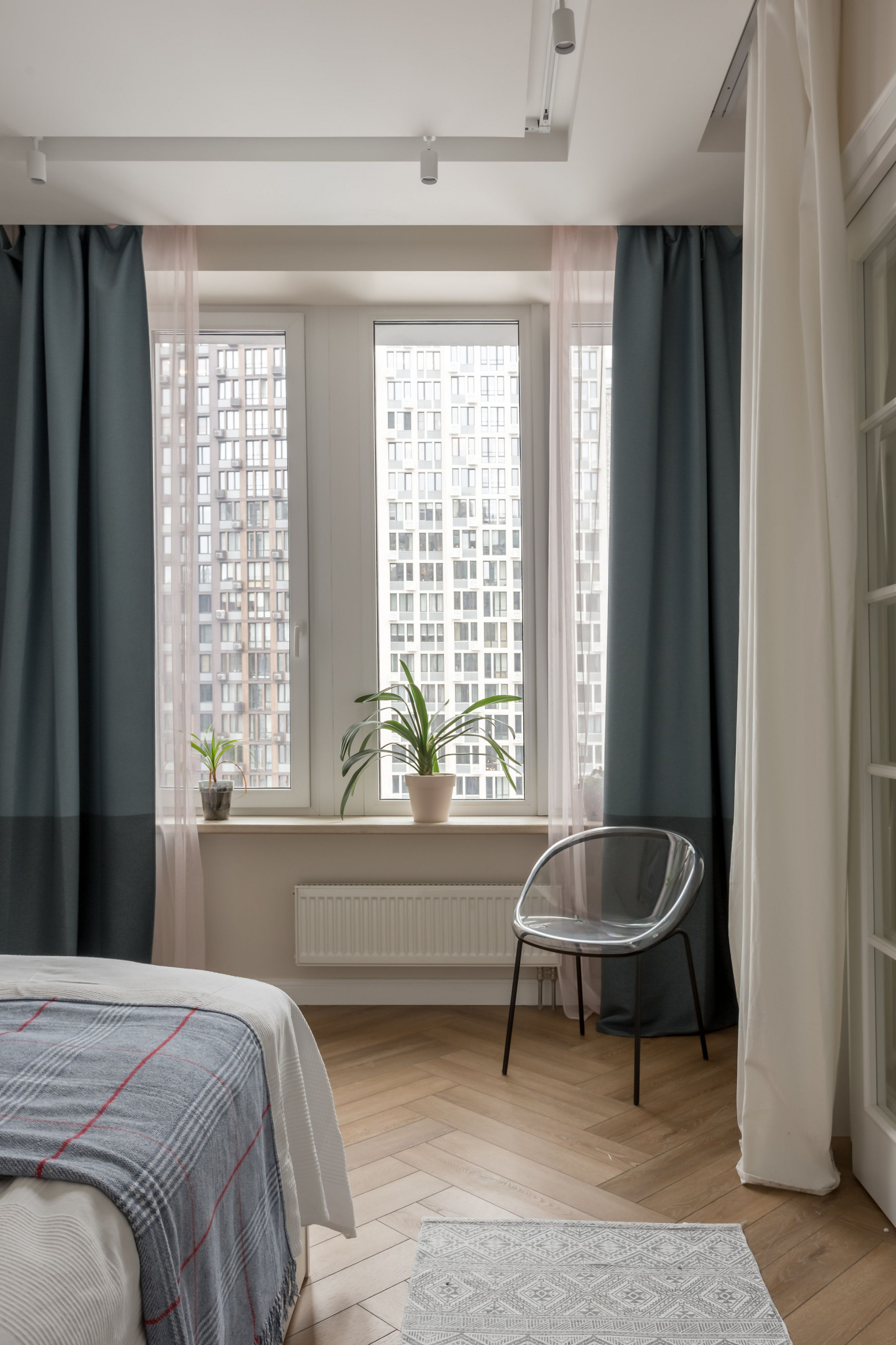 Поиск планировки: Три варианта и финал для «однушки» 47 кв.м