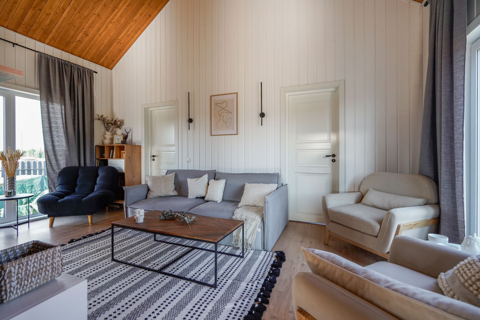 Небольшой дом под Петербургом