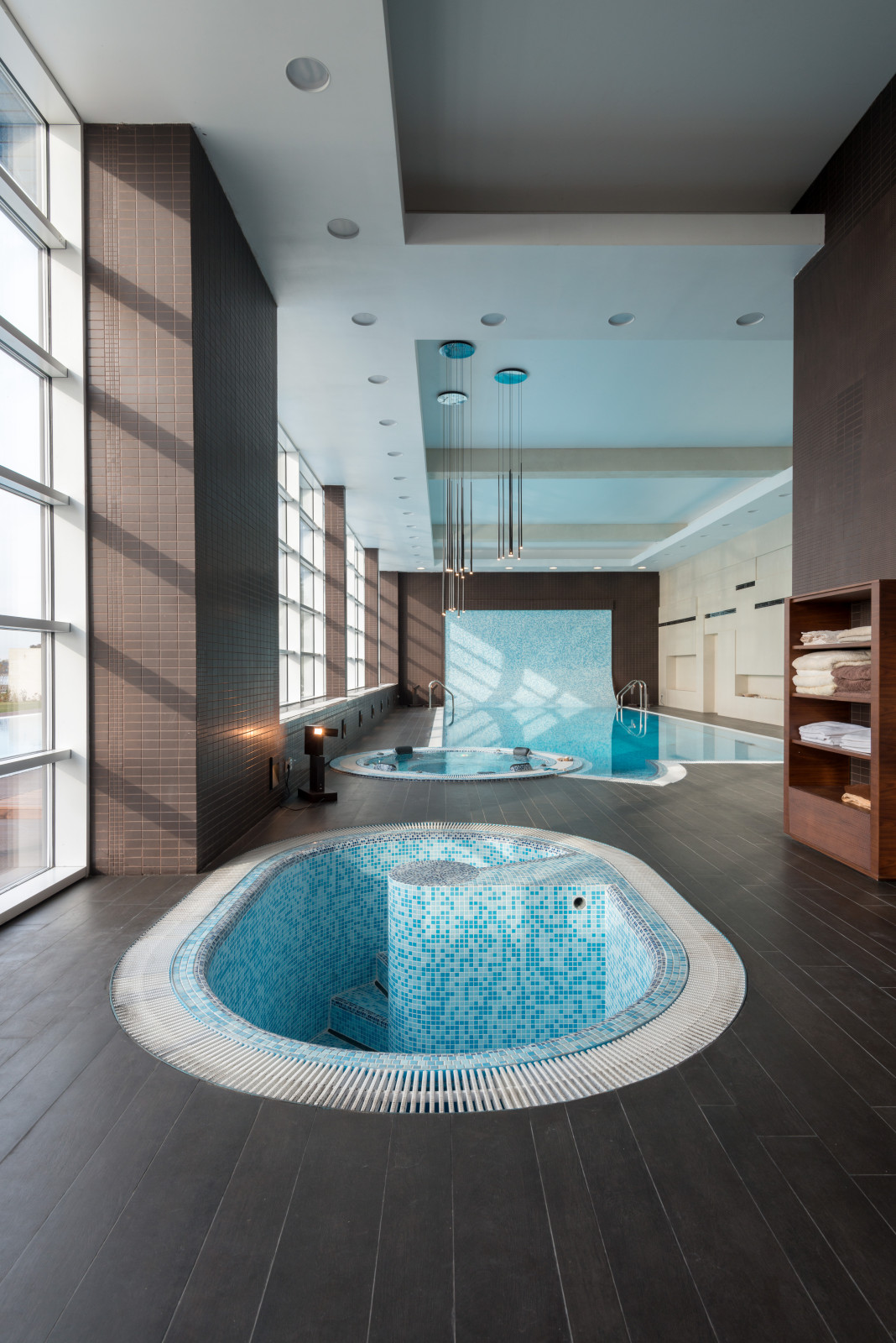 Частный спа-комплекс с бассейном