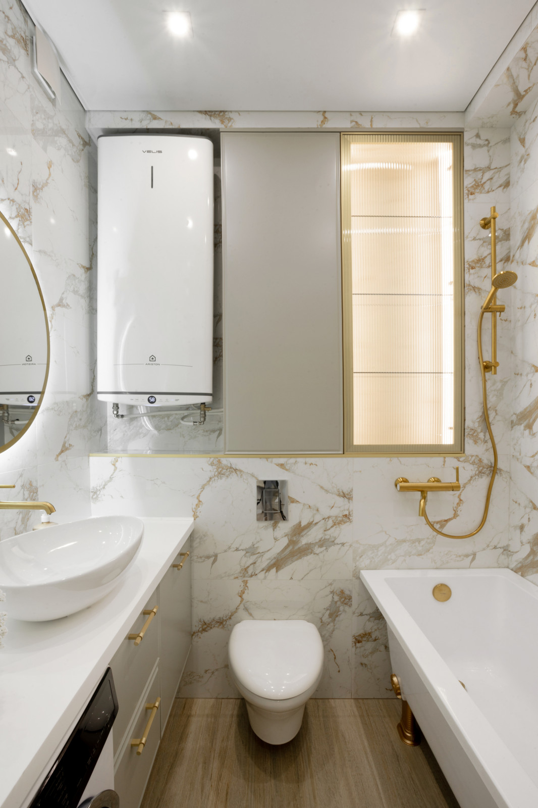 Квартира-студия 28м2 в городе Сочи или "50оттенков золота"