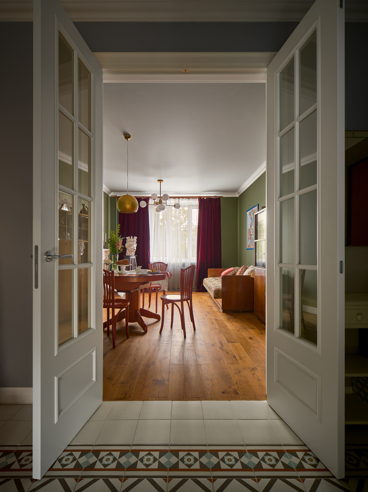 Профессорская квартира