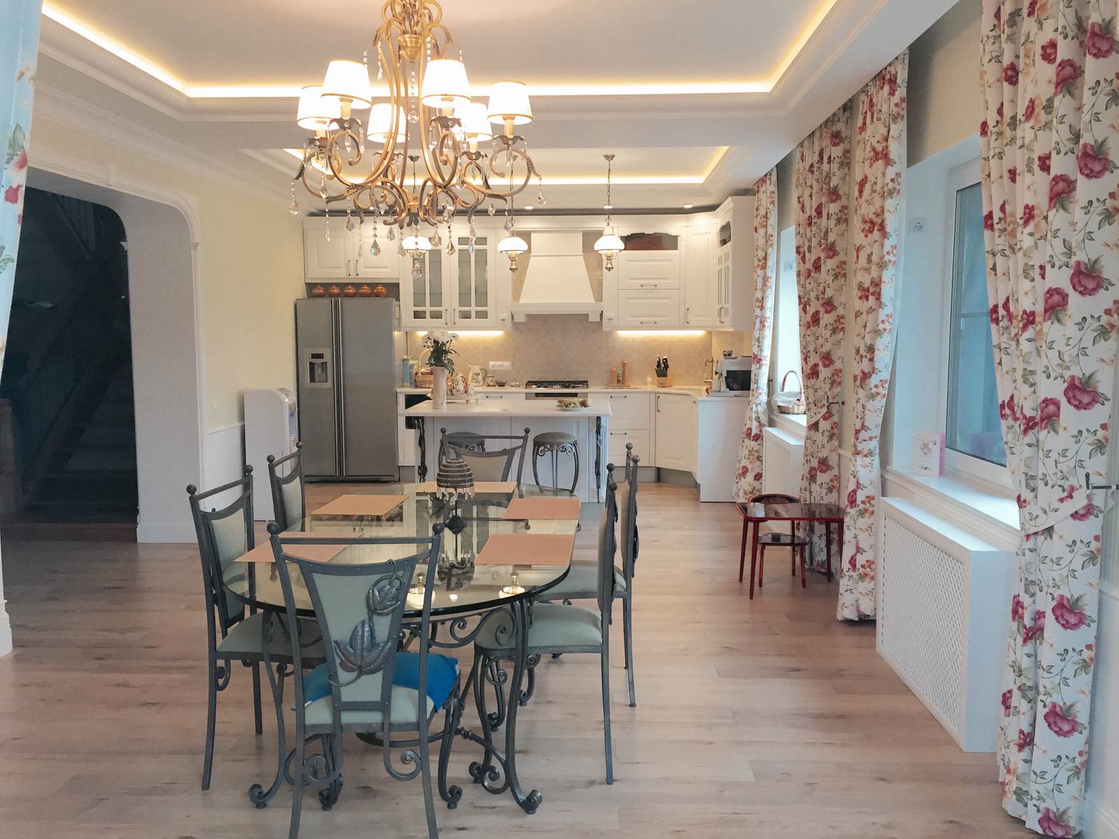 Кухня Джулия в частном доме г. Всеволожск (фабрика РИМИ)