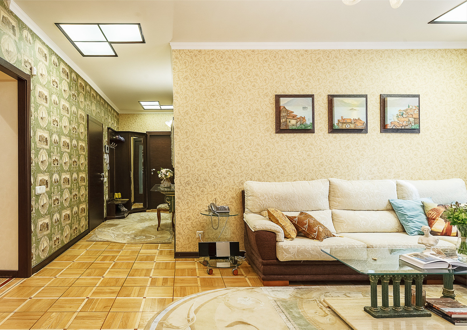 Квартира с архитектурной темой в интерьере