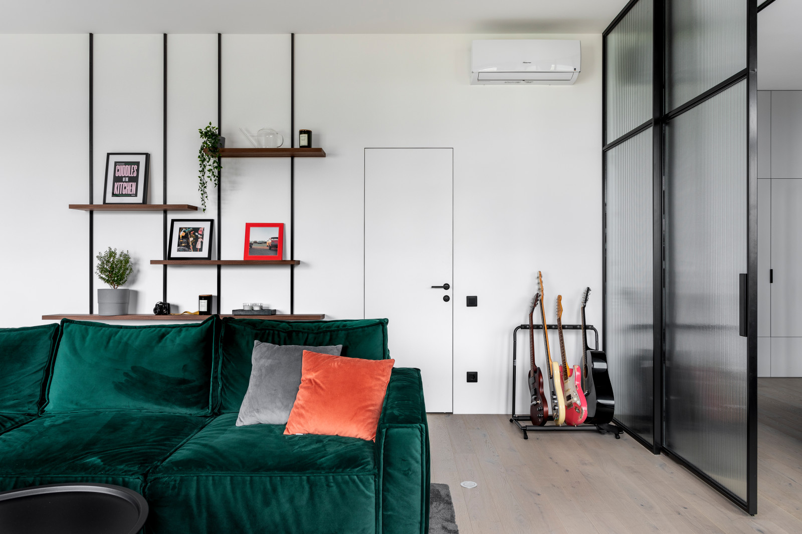 Новочерёмушкинская, 17