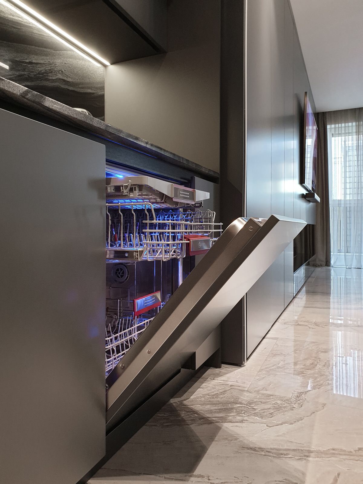 кухня серый камень