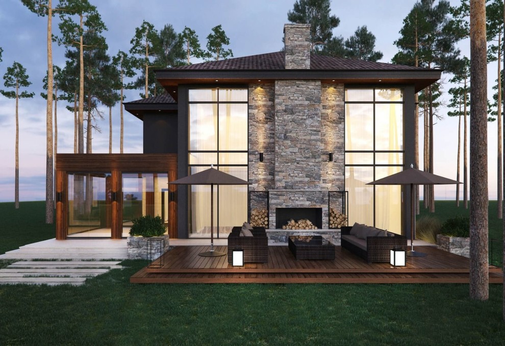 ДОМ В ПОСЁЛКЕ КОМАРОВО.