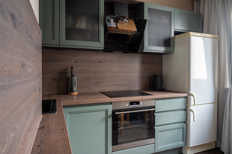 Кухня из массива с интегрированной ручкой