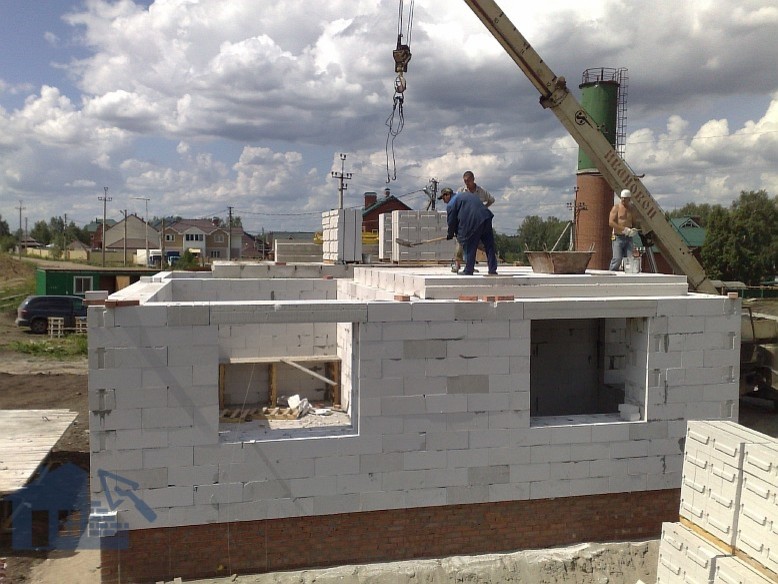 Дома и котеджи из кирпича и газоблока (газобетона) "под ключ"