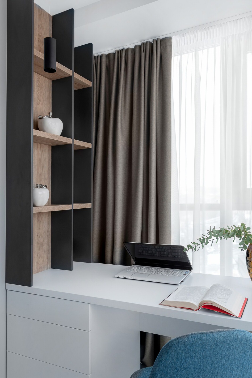 Реализованный проект трехкомнатной квартиры во Владивостоке