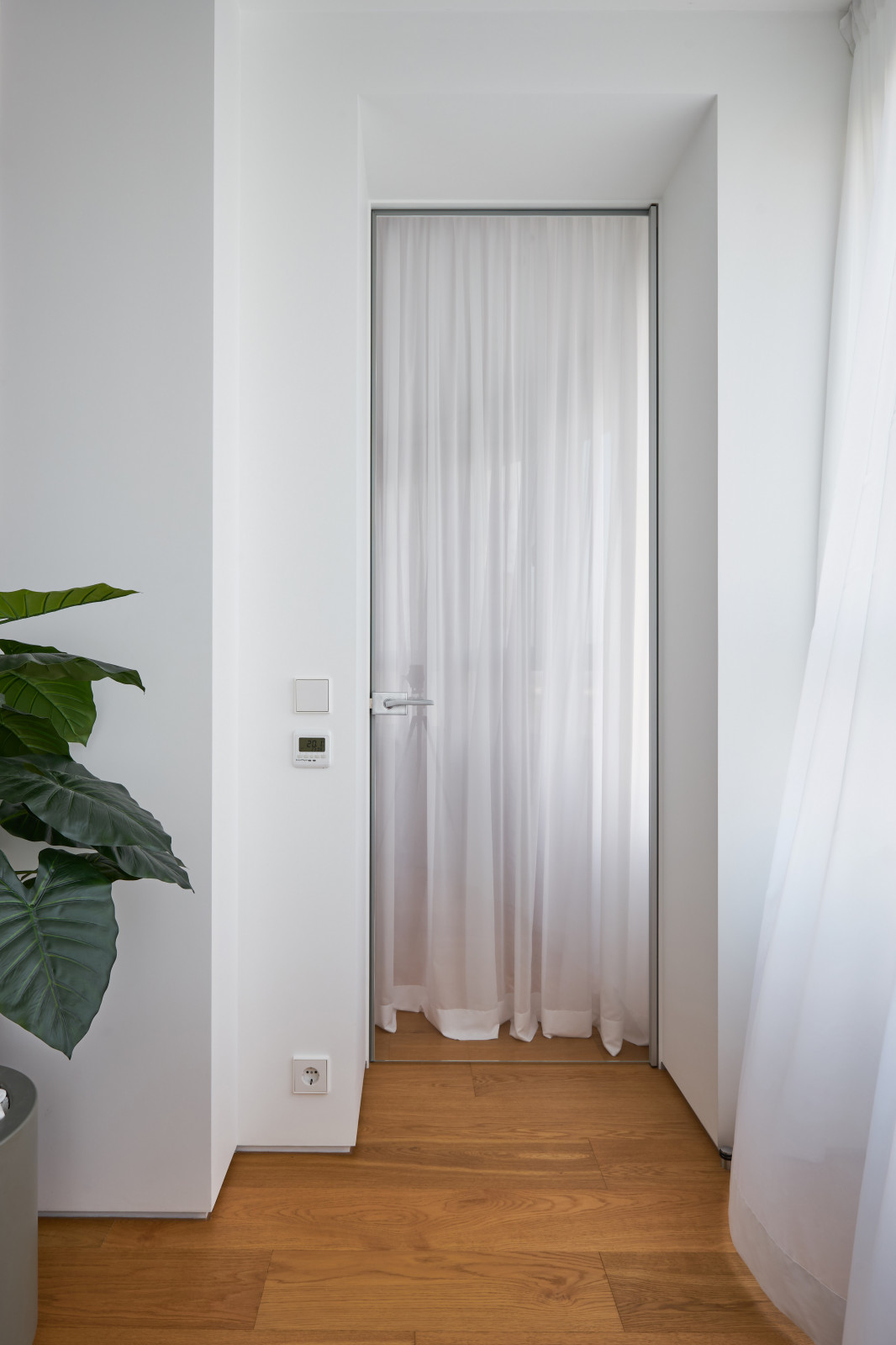 Скрытые двери