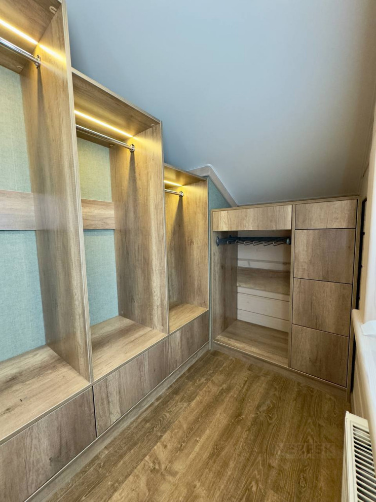 Гардеробные с подсветкой