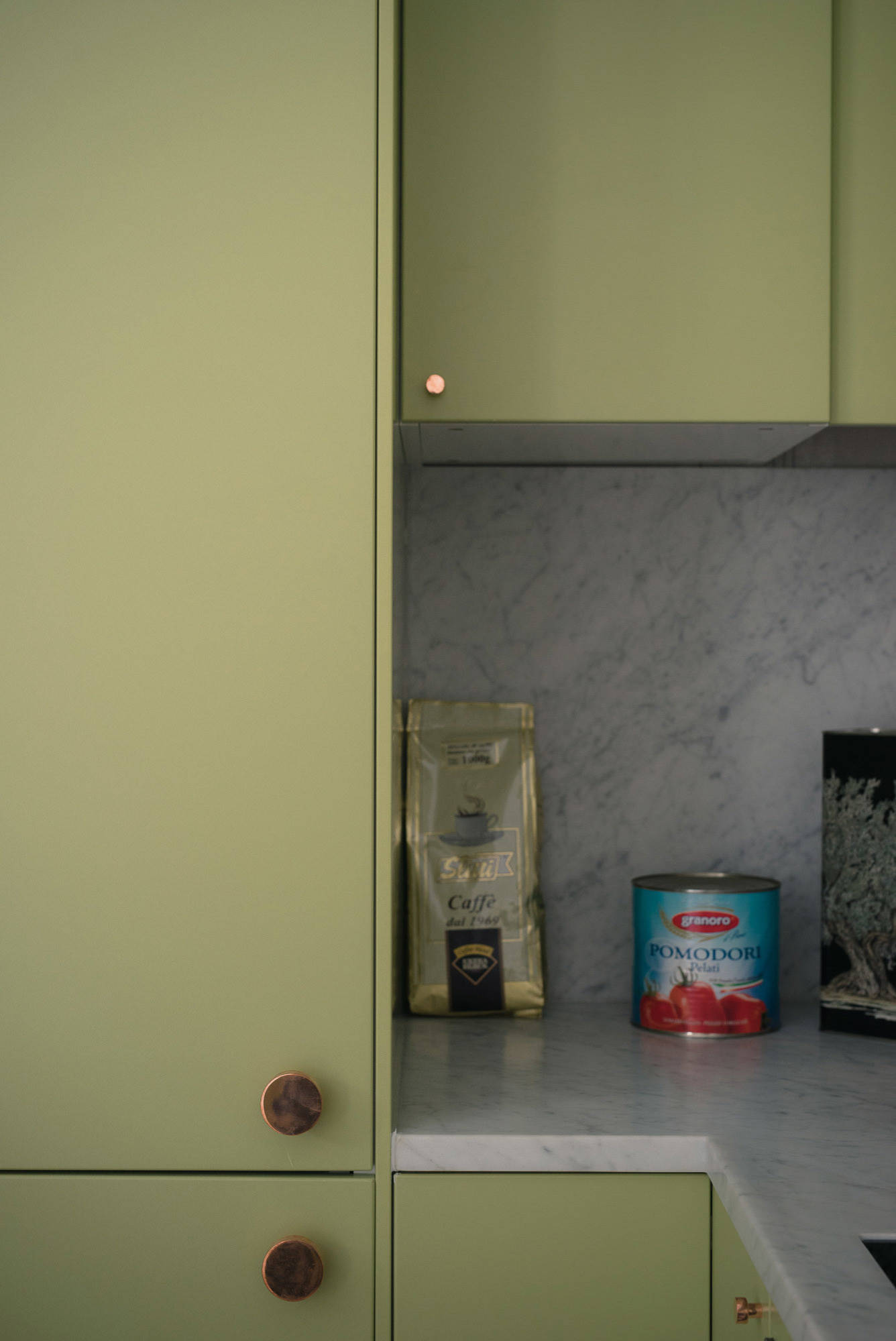 Houzz Швеция: Офис в Стокгольме, который превратился в мини-квартиру