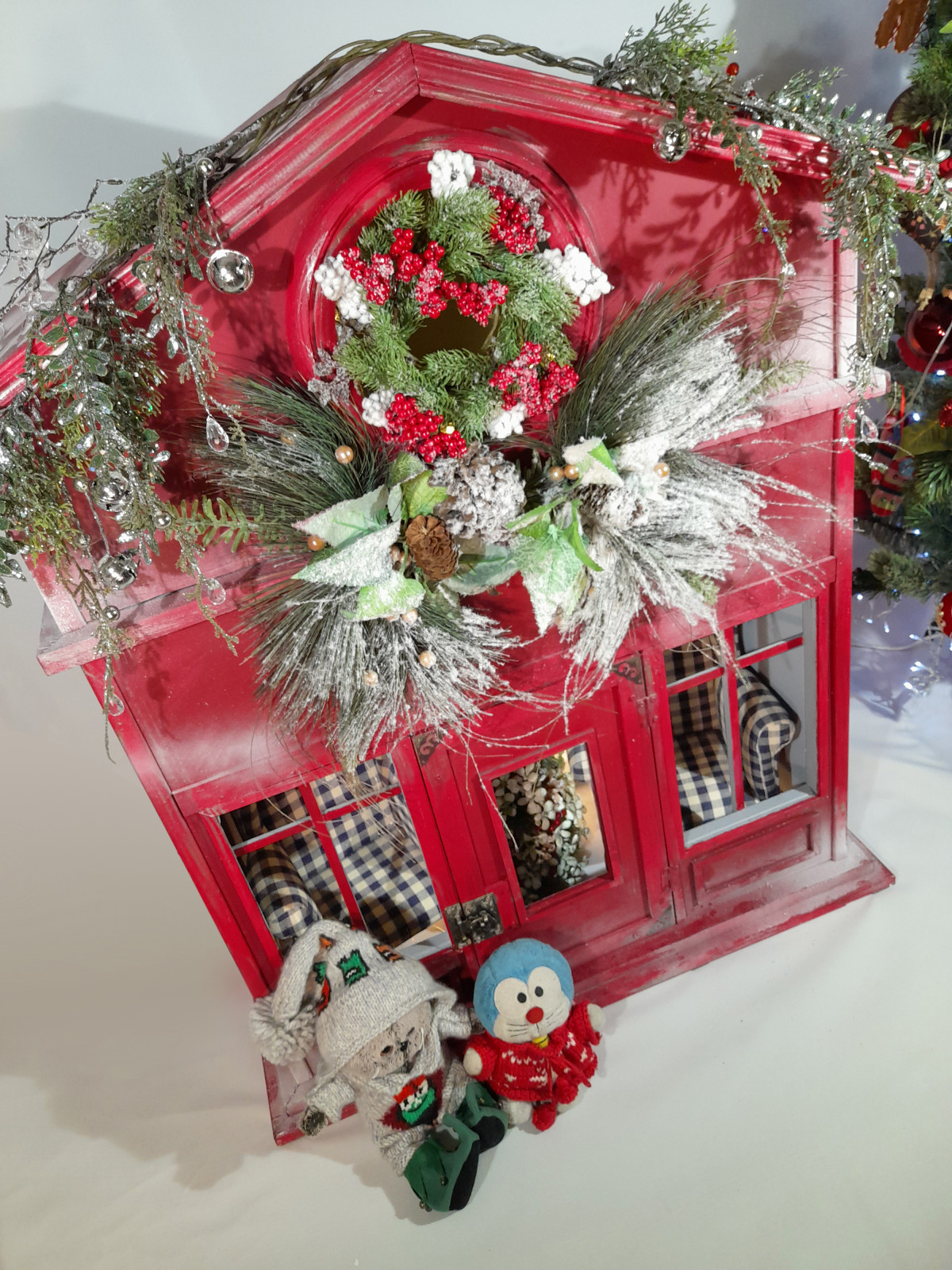 Рождественский домик для игрушек