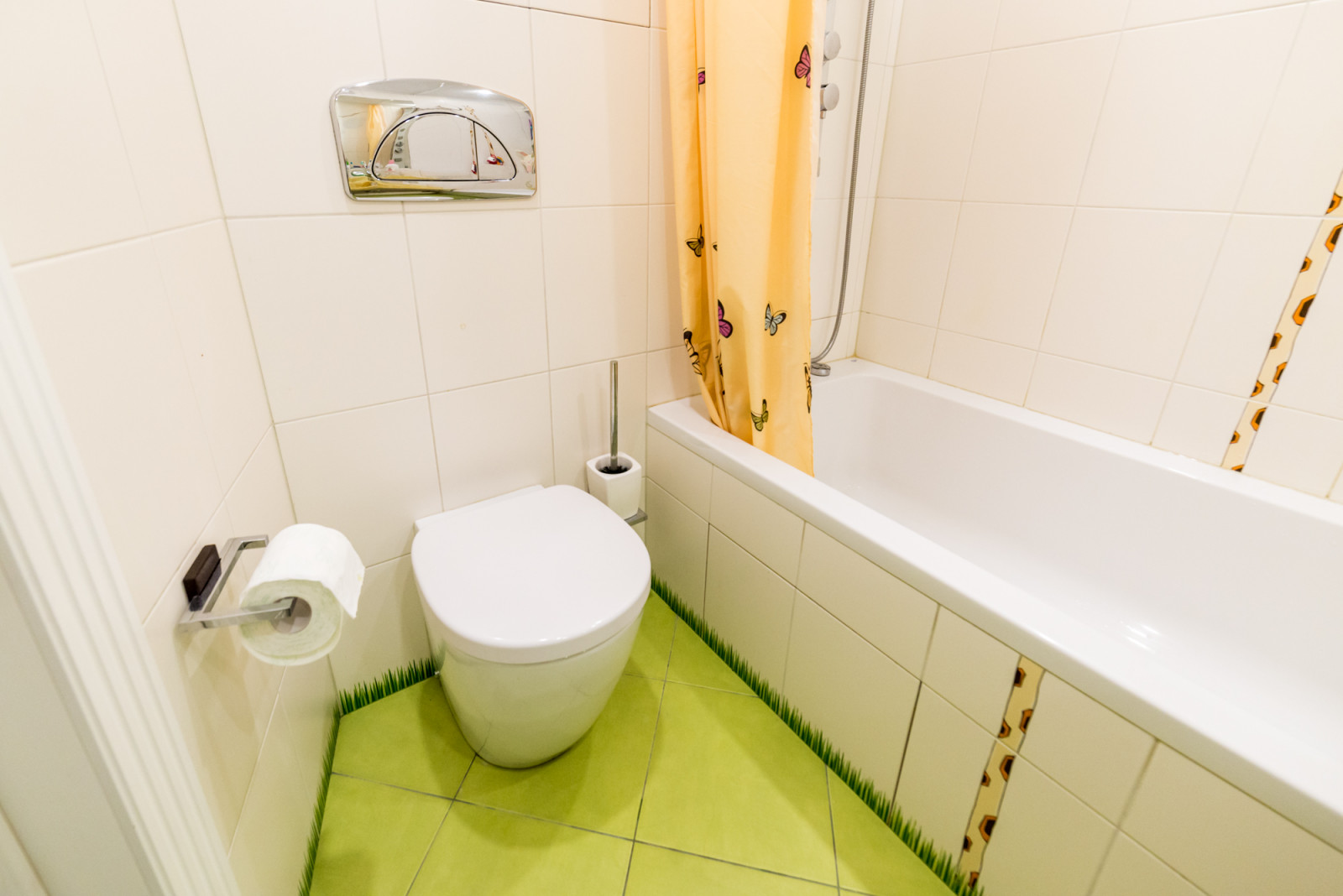 Обложка проекта: Яркая квартира для молодой семьи