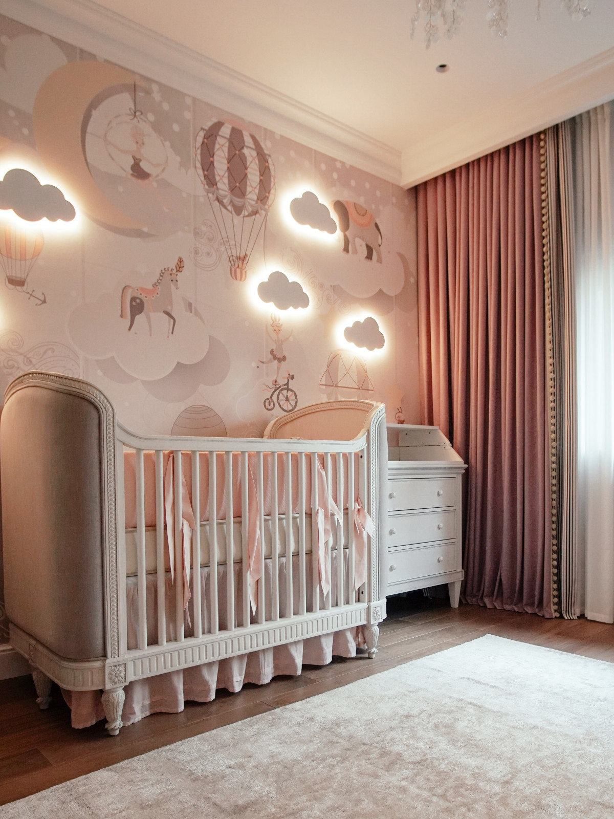 Портьеры в детской на димауте , с кантом и бахромой