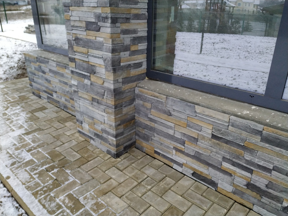 Небольшой одноэтажный дом из кирпича, утепление фасада пенопластом 150мм