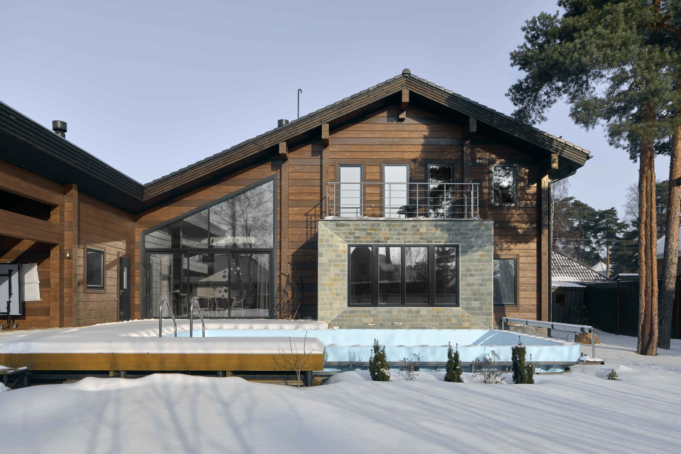 Фасад заднего двора