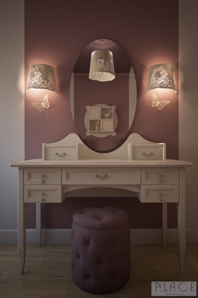 Туалетный столик при ночном освещении