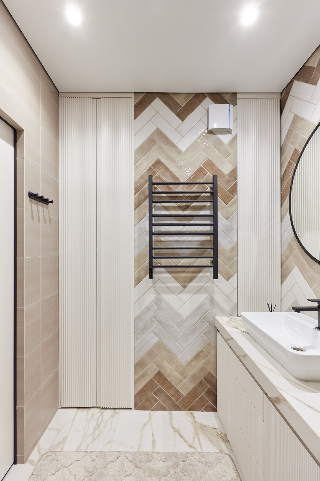 Проект двухкомнатной квартиры LIFE LOVE SHINE