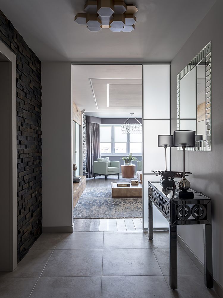 Двухкомнатная квартира 90 кв.м. "Надежда"