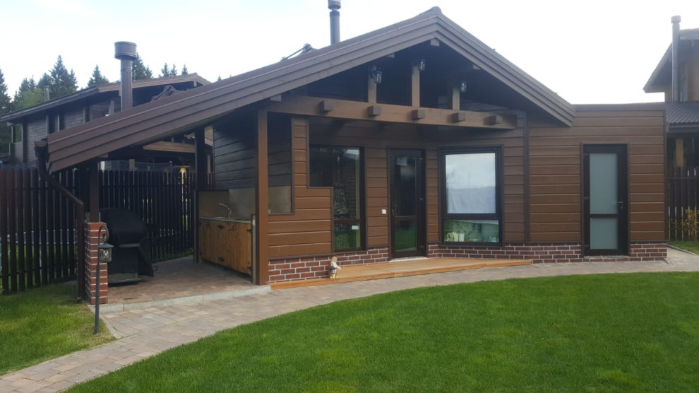 Баня с барбекю комплексом