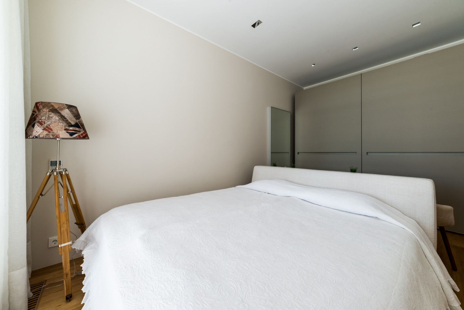 В гостях: Квартира в бетоне рядом с Таврическим садом