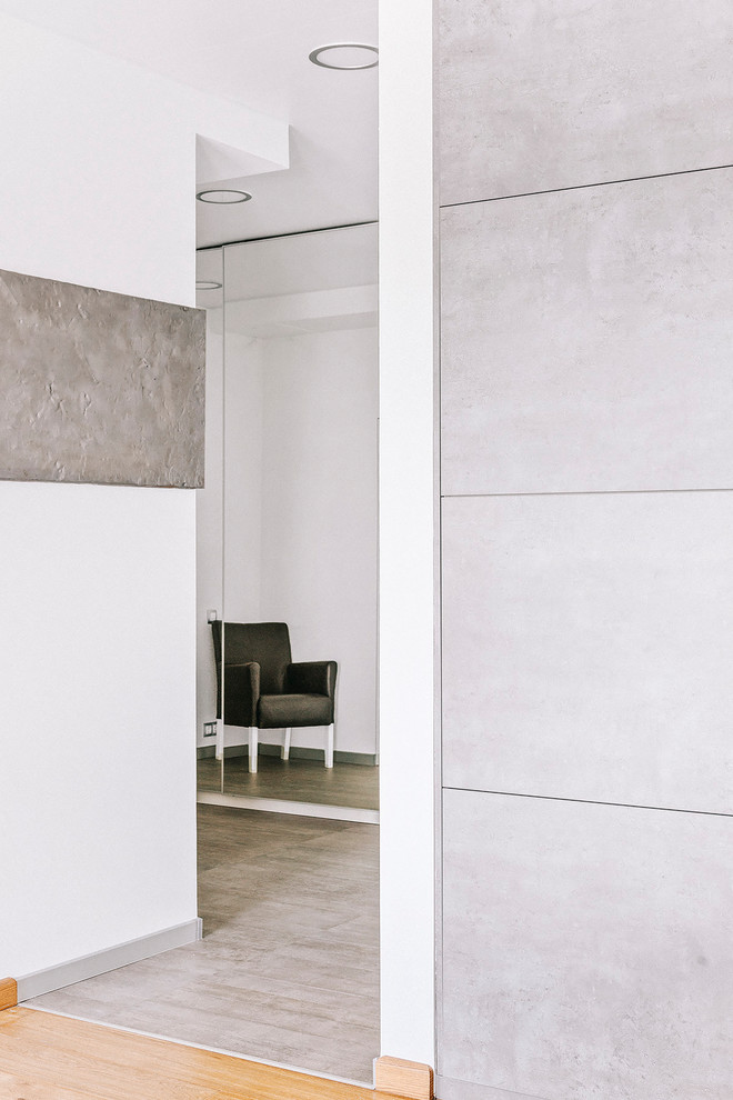 В гостях: Квартира на 37-м этаже с арт-объектами из металла