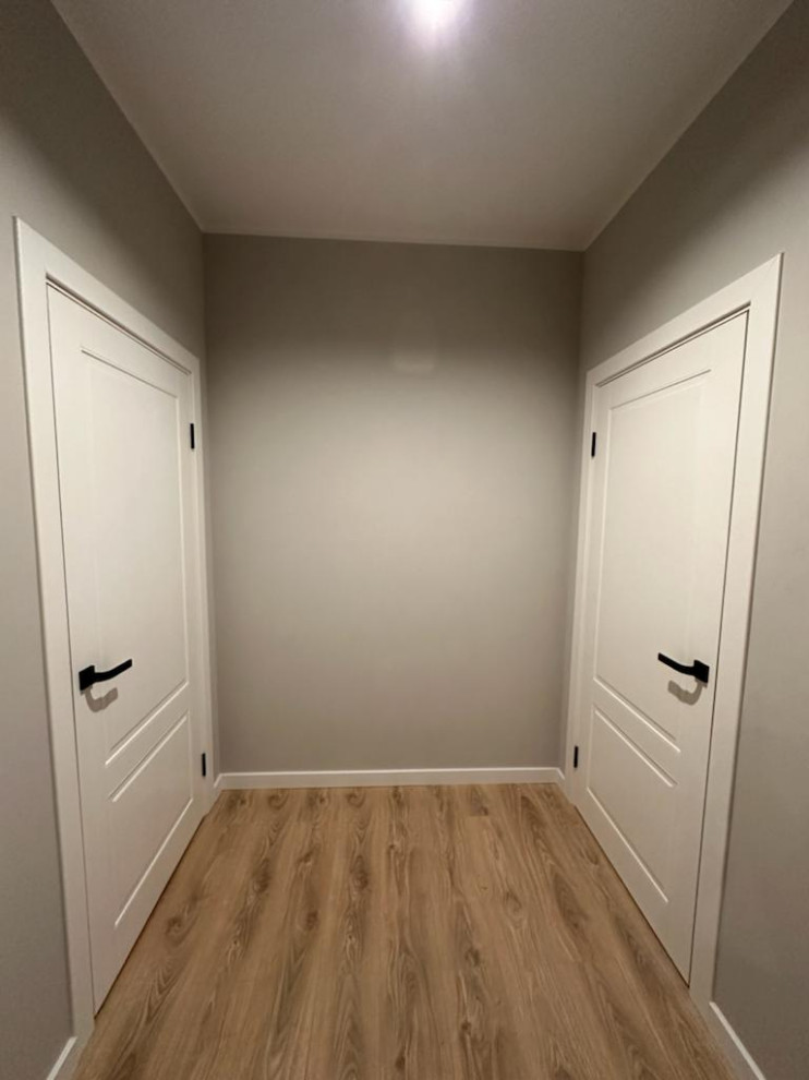 двери в загородном коттедже