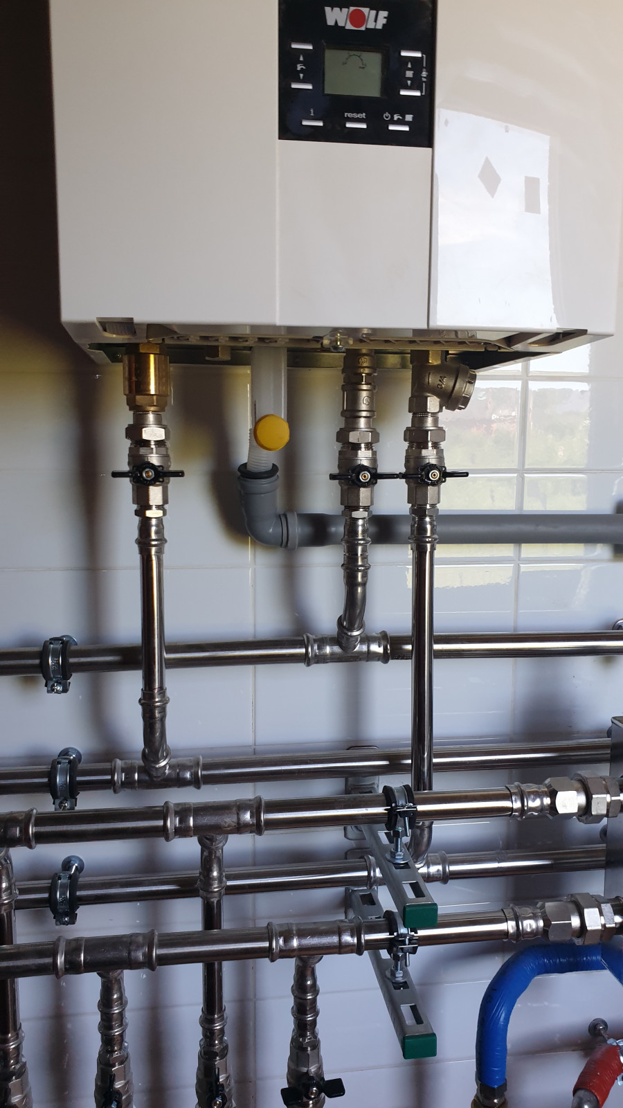 Монтаж Отопления и сантехники в частном доме