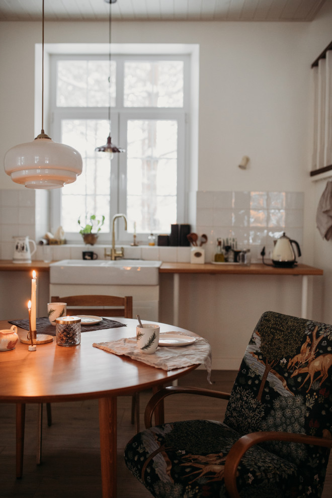 Дом в соснах