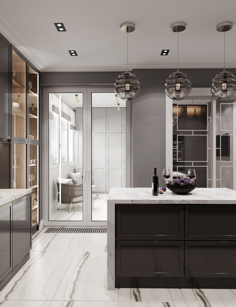 ЖК на Кировоградской улице, семейная пара и взрослый сын, квартира 120 кв.м.