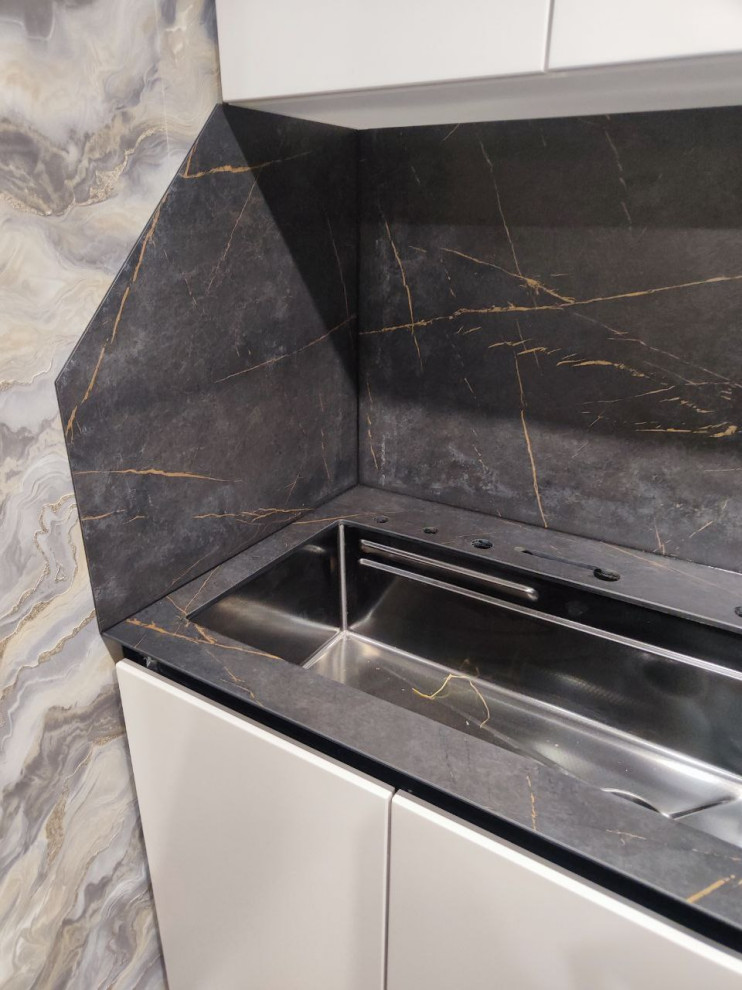 Столешница и HPL пластика на кухню