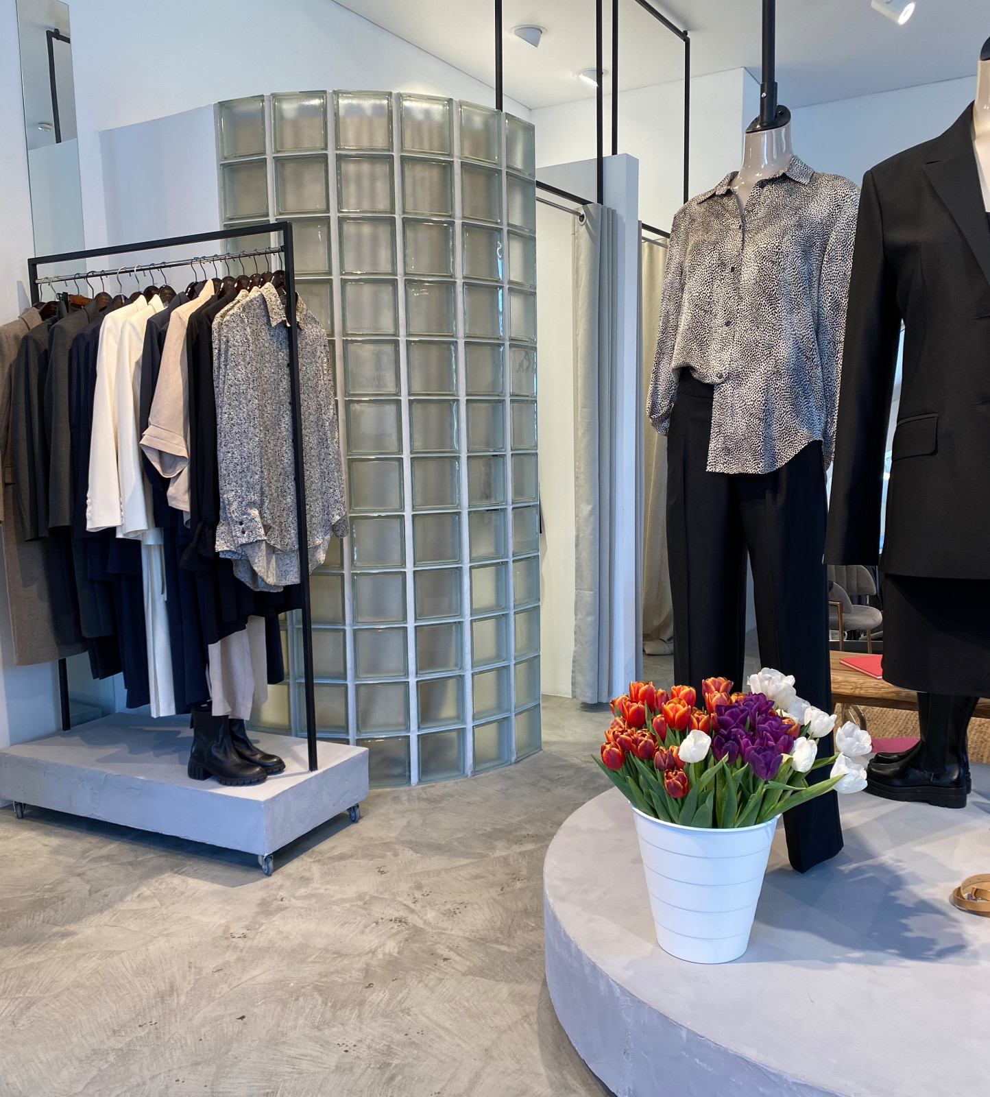 Шоурум бренд-ателье MONO8