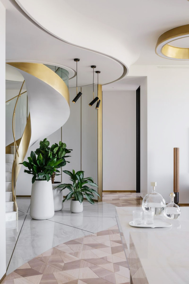 Ордынка Москва. Спиральная лестница Шик