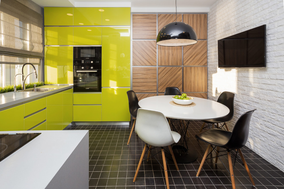 Проект 3-х комнатной квартиры в Санкт-Петербурге. Реализация 2013г