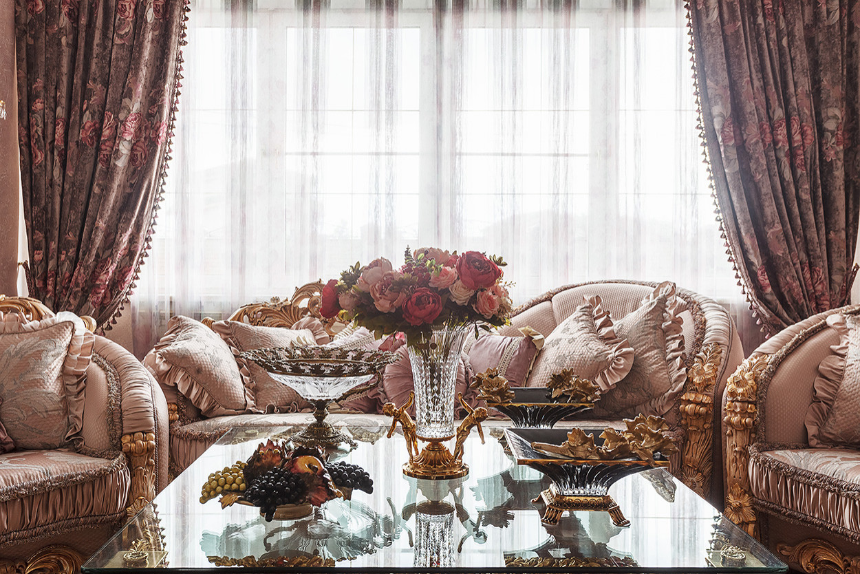 Утопая в роскоши