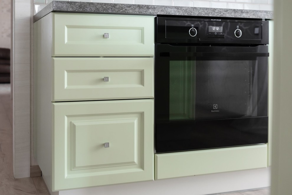 Маленькая кухня с островом