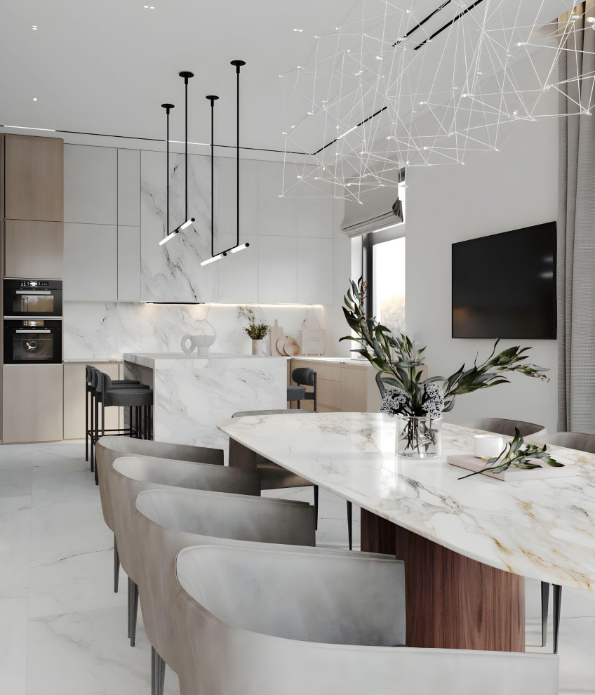 Просторный дом в светлых оттенках